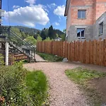 Les Coteaux *