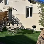 Les Coteaux *