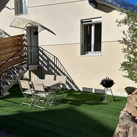 Les Coteaux *